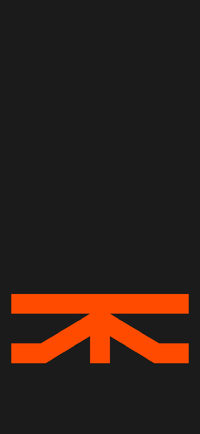 TRAXUS Wallpaper Black L Mobile.png